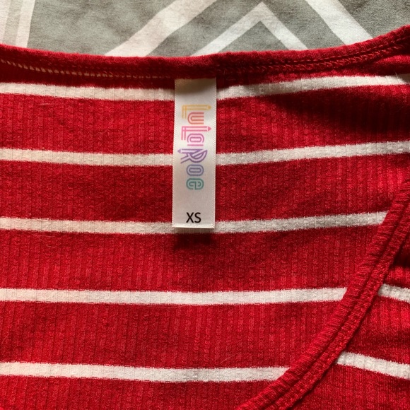 Adorable stripes XS Lularoe Perfect T - Picture 4 of 4